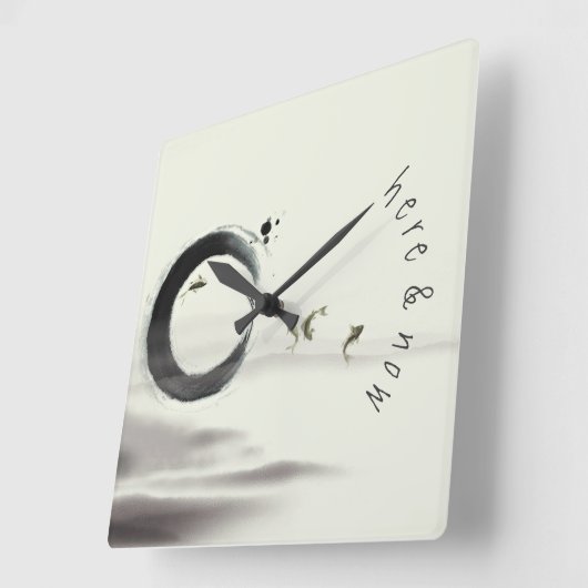 Hier & nu / Zen Circle Enso Koi Brush Painting Vierkante Klok (Hoek)