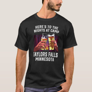 Hier tot de nachten op Camp Taylors Herfsten Campi T-shirt