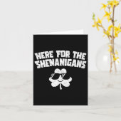 Hier voor Shenanigans Funny St Patricks Day Mannen Kaart (Gele Bloem)