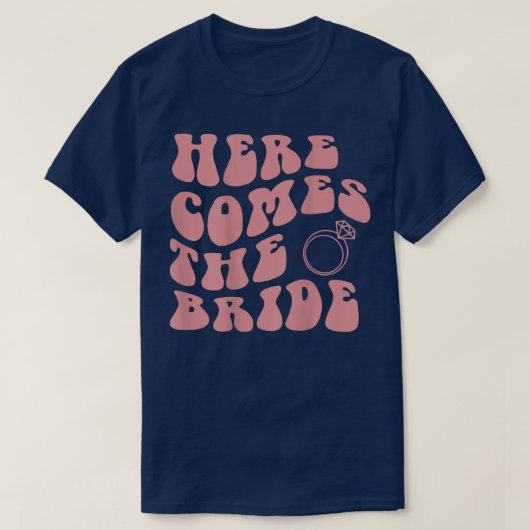 Hier zie je de bride Ring esthetische trend T-shirt (Design voorkant)