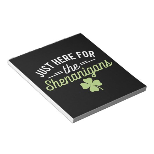 Hier zijn we voor de Shenanigans St Patrick's Day Notitieblok (Schuin)