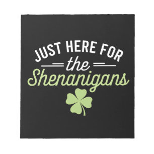 Hier zijn we voor de Shenanigans St Patrick's Day Notitieblok