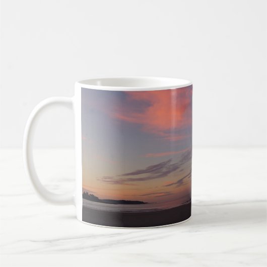 Higgins Beach Sunrise met twee roze wolken Koffiemok (Links)