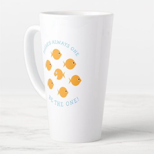 High Achiever Cute Cartoon Goldfish Teacher Gezegd Latte Mok (Linkerhoek)