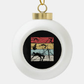 High Jump Retro Keramische Bal Ornament (Voorkant)