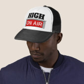 HIGH ON AIR (2) TRUCKER PET (In situ)