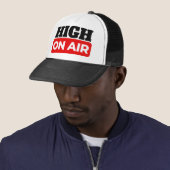 HIGH ON AIR TRUCKER PET (In situ)
