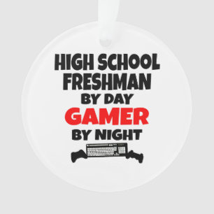 High School Freshman beroemd gemaakt door Day Game Ornament