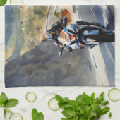 High-Speed avontuur in een levendig berglandschap Theedoek (Gevouwen)