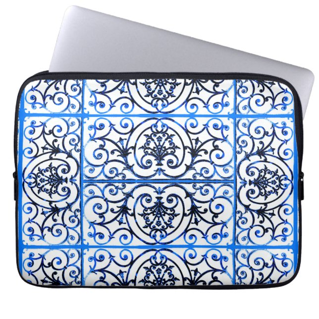 Highgate Iron Laptop Sleeve (Voorkant)