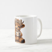 Highland Cow Coffee Wrap: Leopard Bow — Personaliz Koffiemok (Voorkant rechts)
