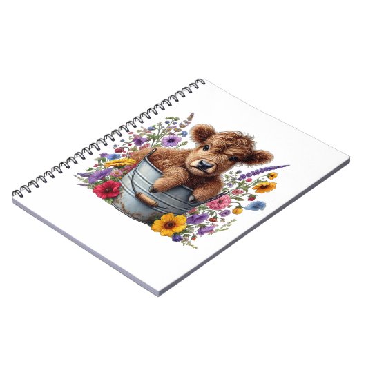 Highland Cow in Flower Bucket Png, Cute Notitieboek (Linkerzijde)