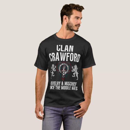Highland Four Crawford Clan Schotse naam Coat of a T-shirt (Voorkant volledig)