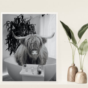 Highland koe Bathtub Black White Bathroom Poster