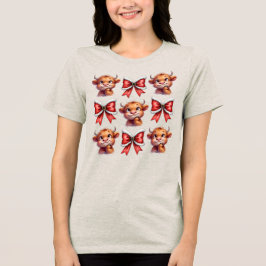 Highland Koe en kerstkoket Bow Tri-Blend Shirt