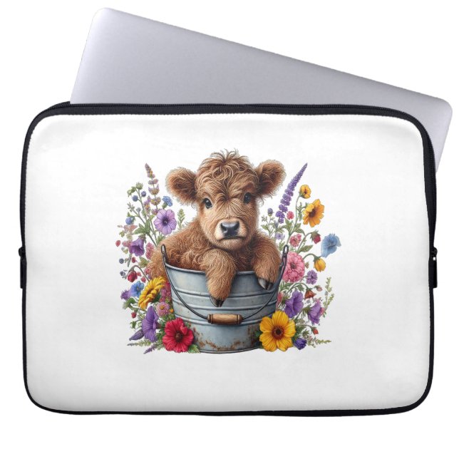 Highland Koe in Bloemenemmer, Schattige Laptop Sleeve (Voorkant)
