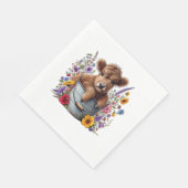 Highland Koe in Bloemenemmer, Schattige Servet (Hoek)