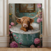 Highland Koe in Floral Bathtub Art Canvas Afdruk