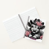 Highland Koe in Pet met bloemendecoratie Notitieboek (Binnen)