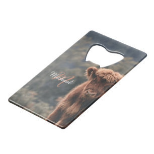 Highland koe kalf herfstgras monogram initiaal creditkaart flessenopener