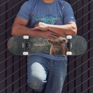 Highland koe kalf herfstgras monogram initiaal persoonlijk skateboard