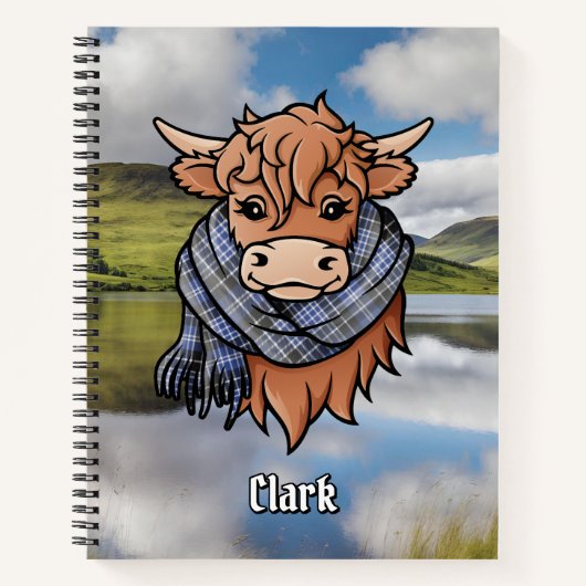 Highland Koe met Clark Tartan Sjaal Notitieboek (Voorkant)