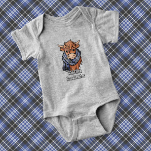 Highland Koe met Clark Tartan Sjaal Romper