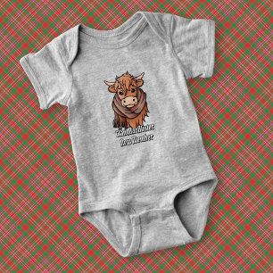 Highland Koe met MacAlister Tartan Sjaal Romper
