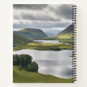 Highland Koe met MacMillan Jurk Tartan Sjaal Notitieboek (Achterkant)