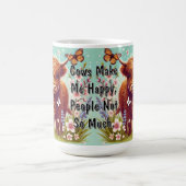 Highland Koe met vlinders en voorjaarsbloemen Koffiemok (Center)