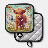 Highland Koe met vlinders en voorjaarsbloemen Pannenlap (Voorkant / Achterkant)