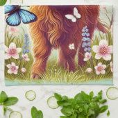 Highland Koe met vlinders en voorjaarsbloemen Theedoek (Gevouwen)