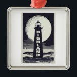 Highland Lighthouse Massachusetts Moon Metalen Ornament<br><div class="desc">Highland Light Station,  ook bekend als Cape Cod Light,  is een station van Cape Cod aan de kust van Cape Cod in North Truro Massachusetts.</div>