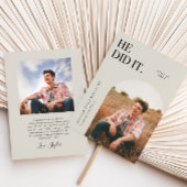 Hij deed de aankondiging van het Ash Arch Afstuder