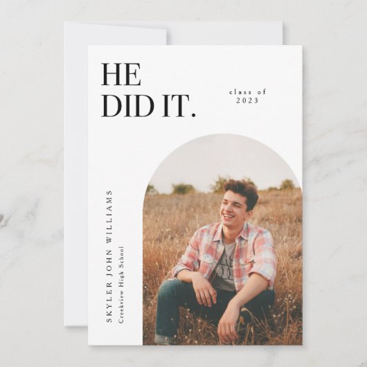 Hij deed de aankondiging van het White Arch Afstud (Voorkant)