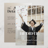 HIJ DEED HET AFSTUDEERFEEST UITNODIGING (Voorkant / Achterkant)