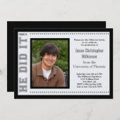 Hij deed het! Afstuderen Fotouitnodiging Kaart (Voorkant / Achterkant)