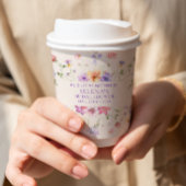 Hij geeft me Paarse vlinders Vrijgezellenfeest Papieren Bekers