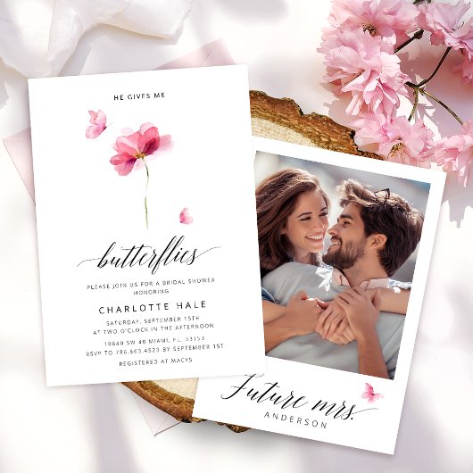 Hij geeft me vlinders bloemig Vrijgezellenfeest Kaart