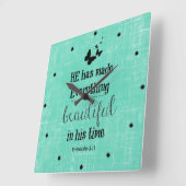 Hij heeft alles mooi bijbels gemaakt vierkante klok (Hoek)