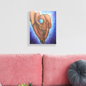 Hij heeft de hele wereld in zijn handen. canvas afdruk (Insitu (Woonkamer))