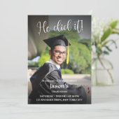 Hij heeft het gedaan! Black Gradient Photo-Afstude Kaart (Staand voorkant)