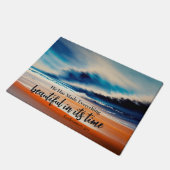 Hij heeft van alles een mooie deurmat gemaakt (Schuin)