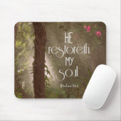 Hij herstelt mijn Soul Bible Verse Muismat (Met muis)