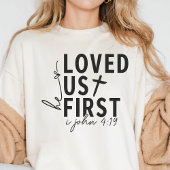 Hij hield van ons als eerste Tri-Blend shirt