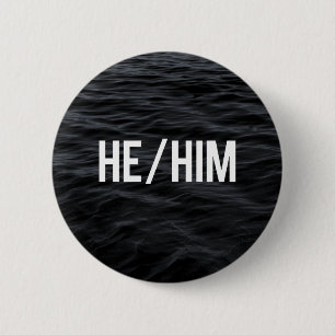 Hij/hij Pronoun Button (Donkere golven)
