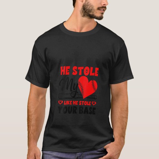 Hij houdt m'n hart vast alsof hij je basis heeft g t-shirt (Voorkant)