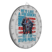 Hij houdt van een President Dartbord (Voorkant Links)