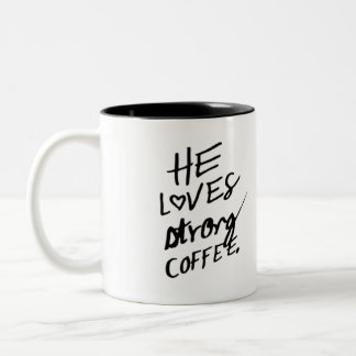hij houdt van sterke koffie - mok