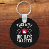 Hij is 100 dagen slimmer op school sleutelhanger (Voorkant)